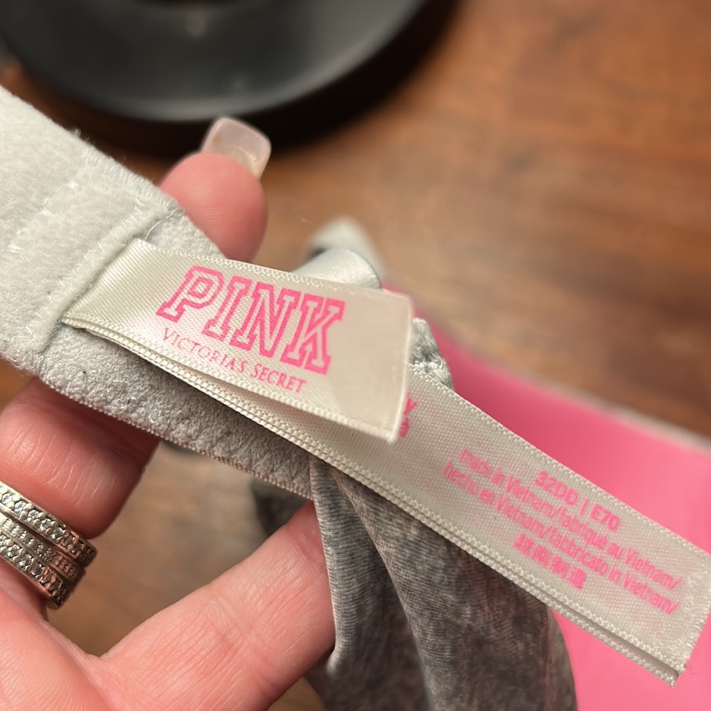 Pink Victoria’s Secret bra - Picture 2 of 2